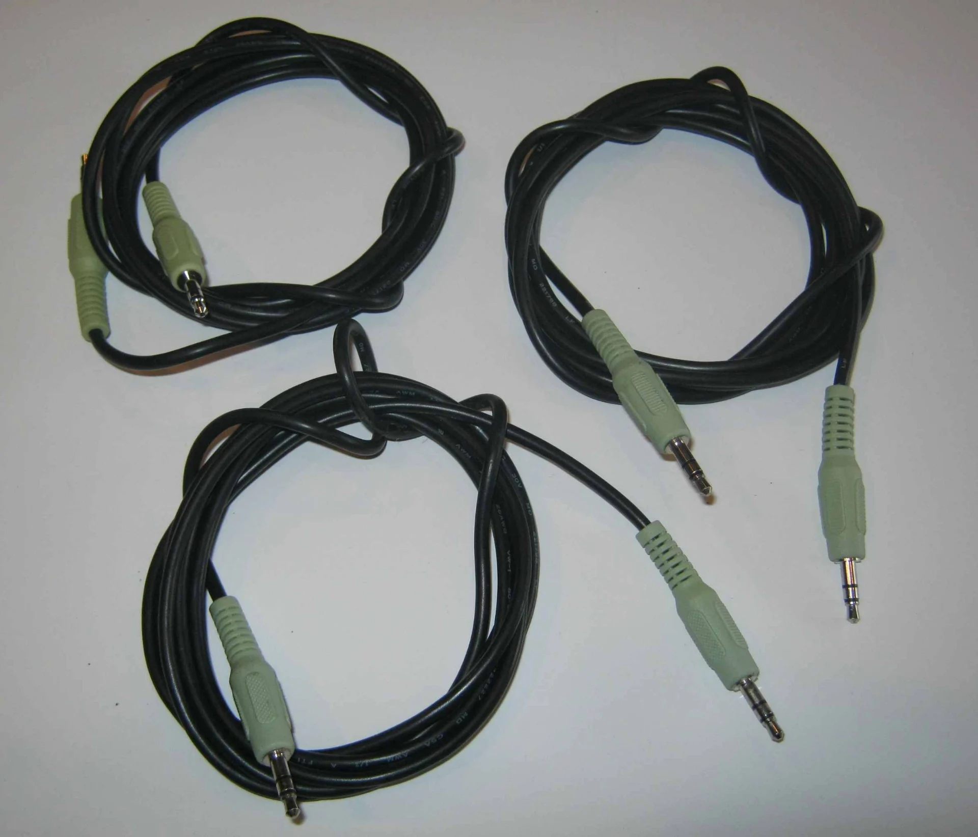 Cablu stereo jack-jack – fotografia 2 din 2