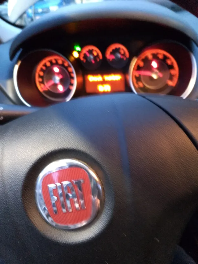 FIAT punto youang   . – fotografia 2 din 8