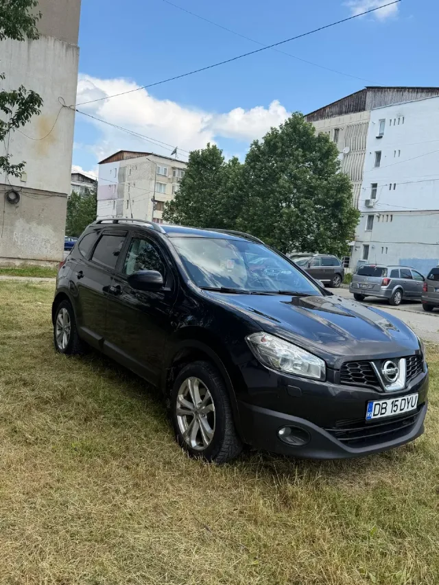 Nissan Qashqai+2cap 2, 0 an 2010 7locuri – fotografia 3 din 8
