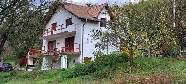 Casă cu teren de vânzare – Bahna, Mehedinți