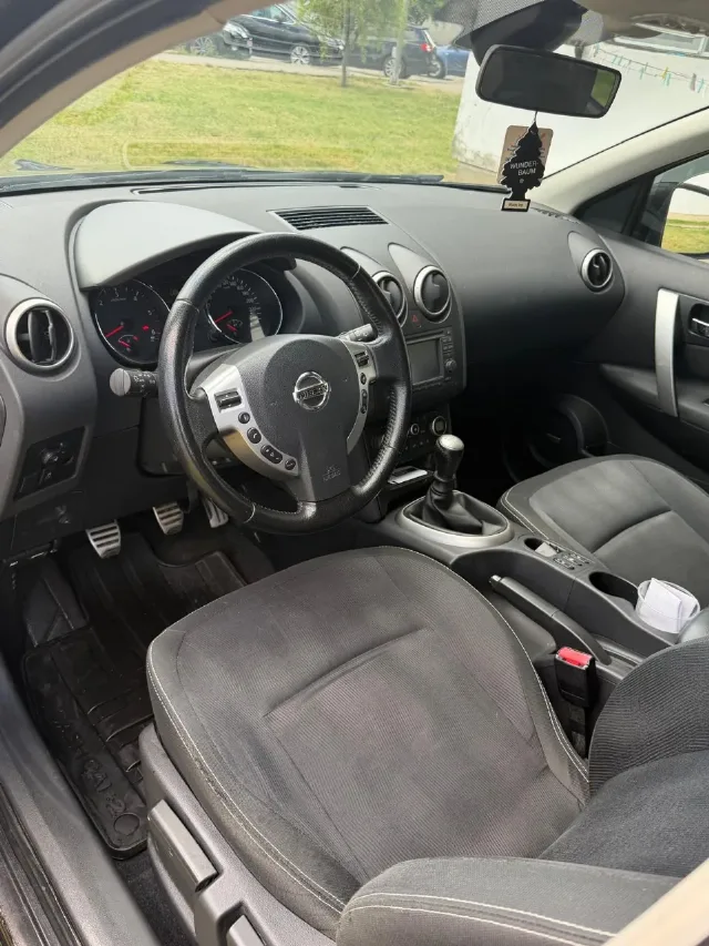 Nissan Qashqai+2cap 2, 0 an 2010 7locuri – fotografia 7 din 8