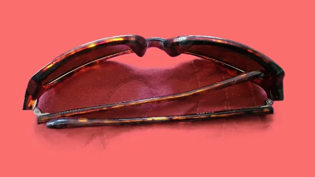 Ochelari soare, CE – fotografia 3 din 5