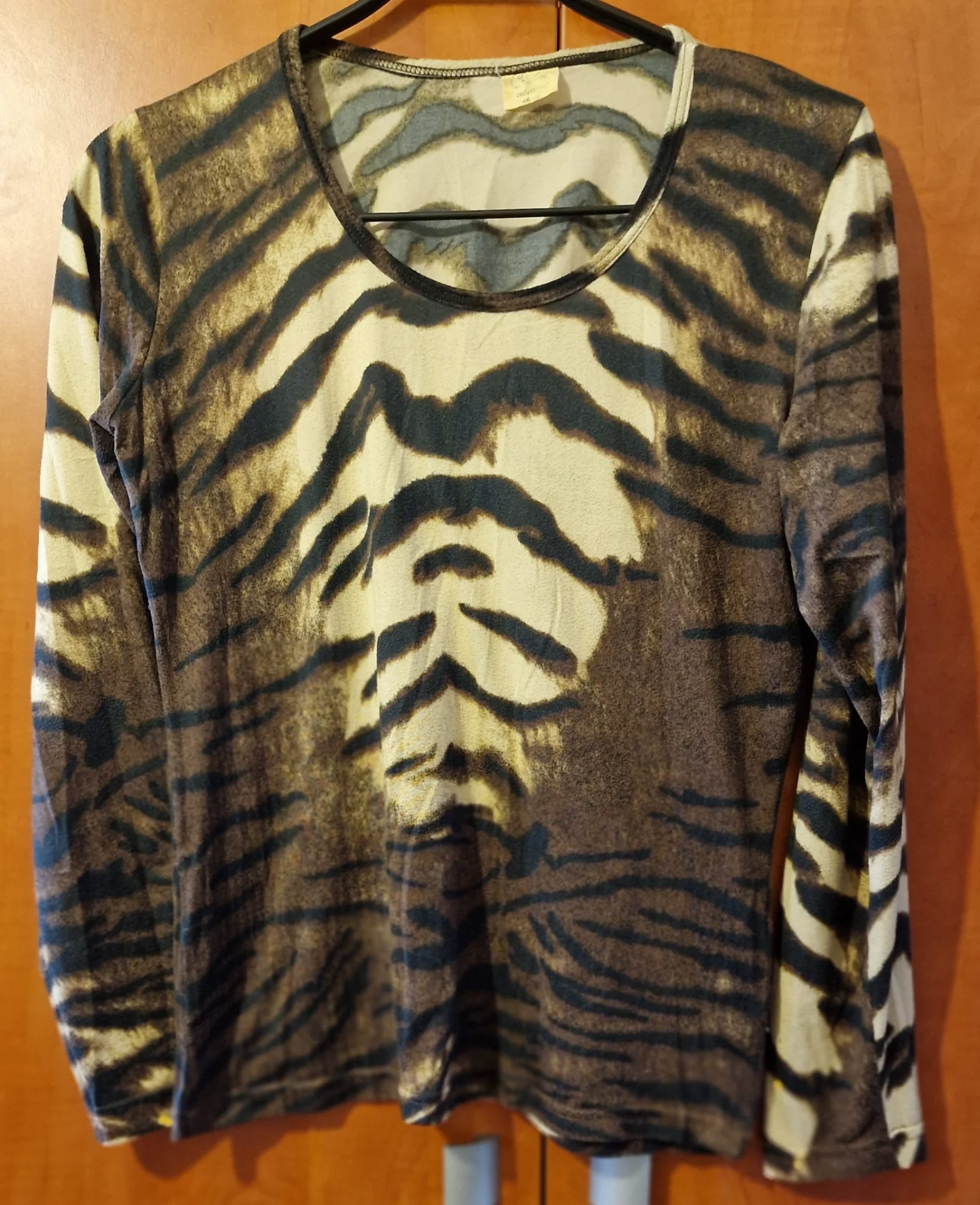 Credeo Collection, Bluza cu mânecă lungă, imprimeu tigru, 46 – fotografia 1 din 2
