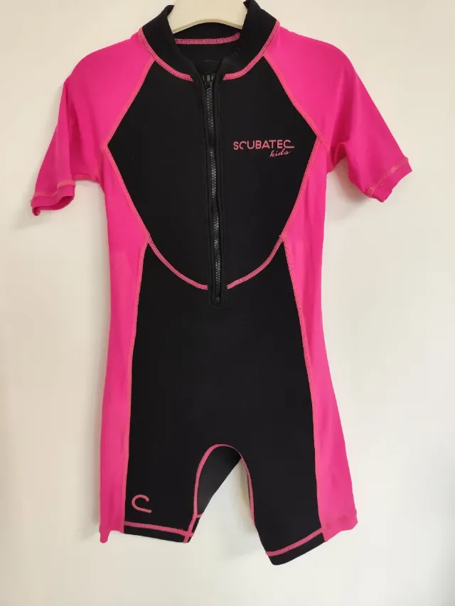 costum neopren copii – Alexandria, Teleorman