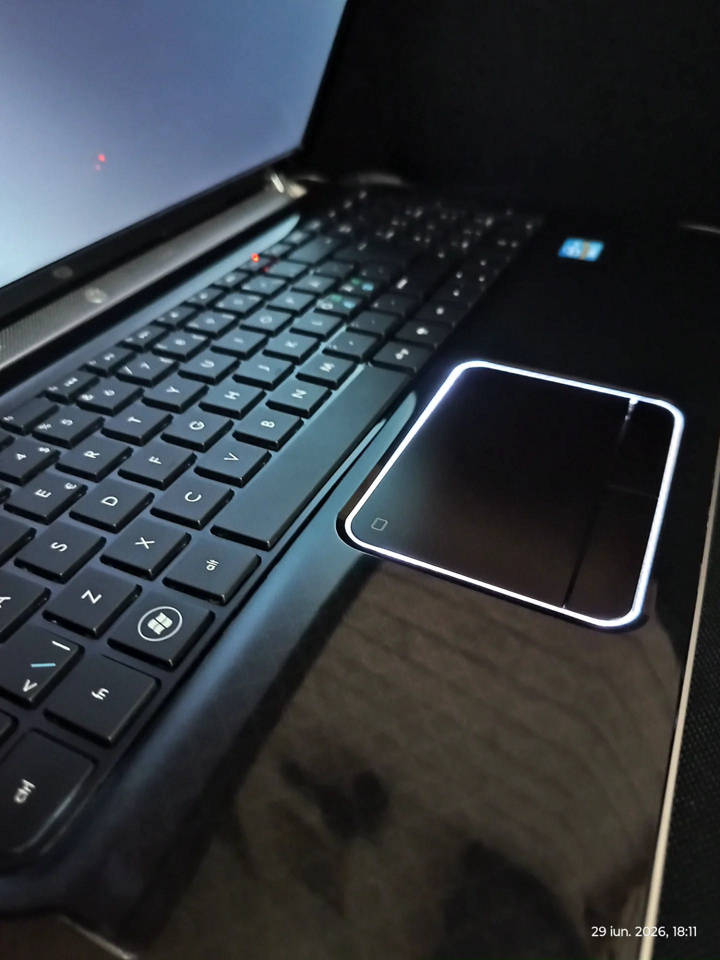 HP Pavilion DV7 | Intel Core i7 | 16 GB RAM | 256 GB SSD Ultra Rapid | AMD Radeon 2GB – fotografia 3 din 6