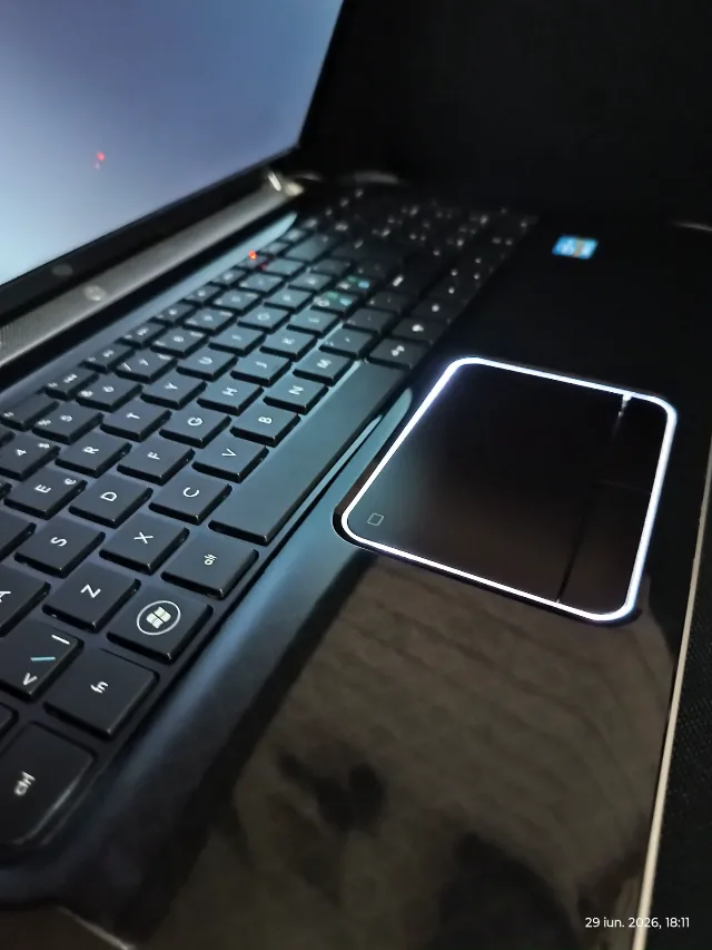 HP Pavilion DV7 | Intel Core i7 | 16 GB RAM | 256 GB SSD Ultra Rapid | AMD Radeon 2GB – fotografia 3 din 6