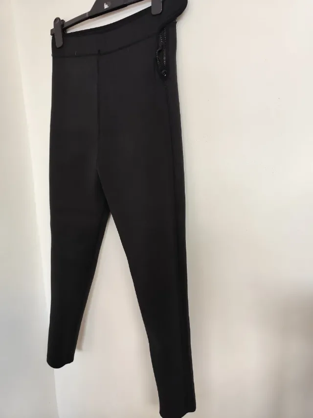 pantaloni neopren – fotografia 3 din 5