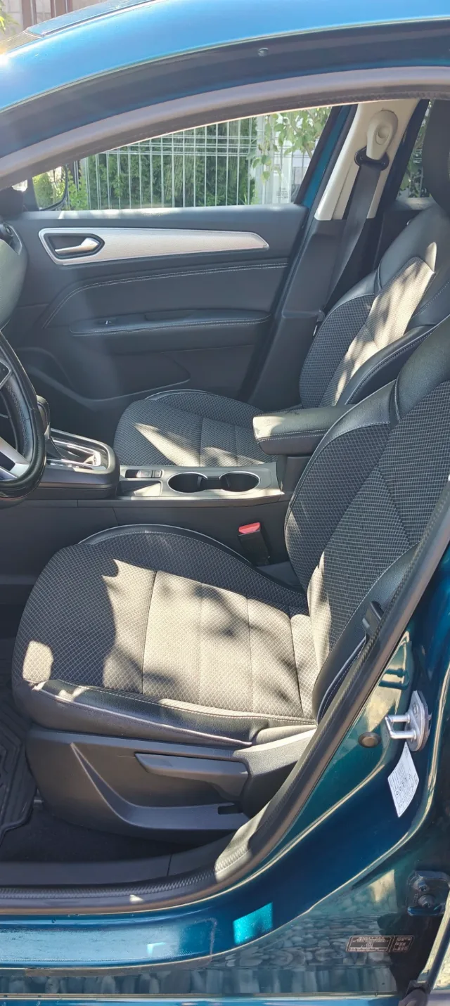 Renault Arkana E-TECH 145 – Full Hybrid, 1.6 benzină, automata, 2022, Primul proprietar – fotografia 7 din 7