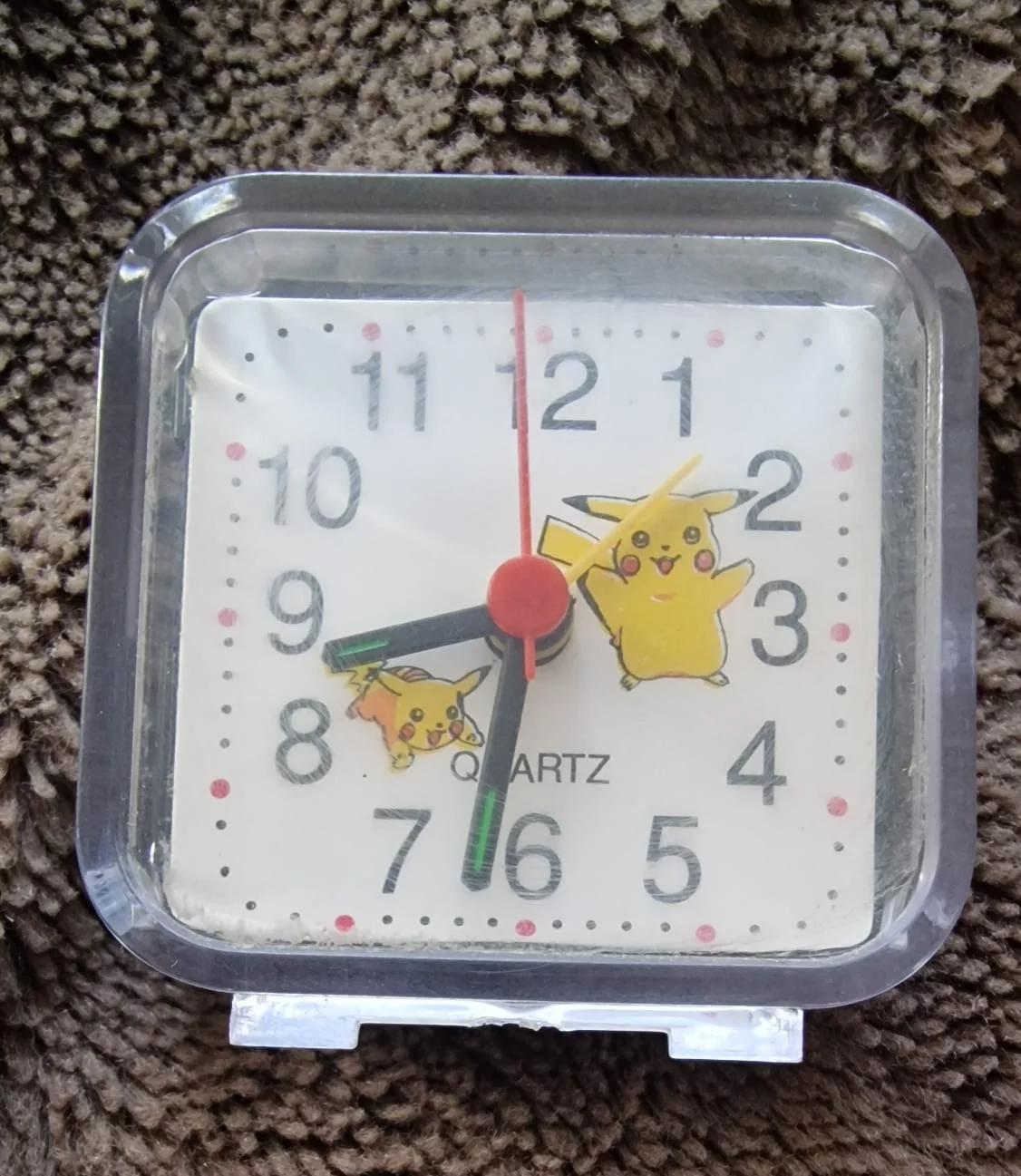Ceas deșteptător analogic cu tematică Pokémon Pikachu – Sector 6, București