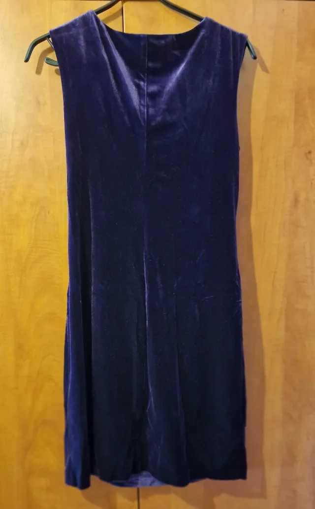 RONNI NICOLE, Rochie violet închis din catifea, masura 10 – fotografia 3 din 5