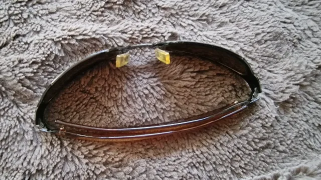 Ochelari de soare de tip „wrap” – fotografia 3 din 4