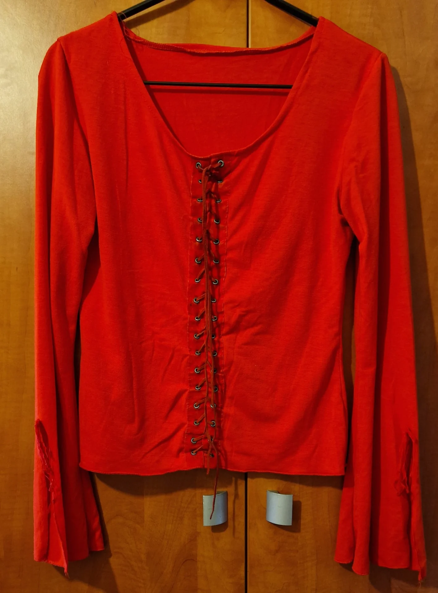 Bluza maneca lunga, rosie, S/M – fotografia 1 din 3