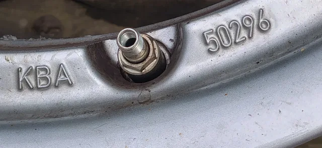 Jante aliaj 17 zoll marca Dezent, gama Opel Astra J Chevrolet Captiva, etc. – fotografia 7 din 8