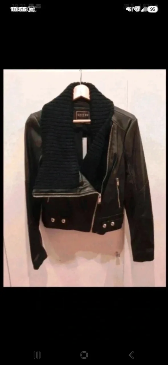 Geaca Guess Victoria originală – fotografia 4 din 8