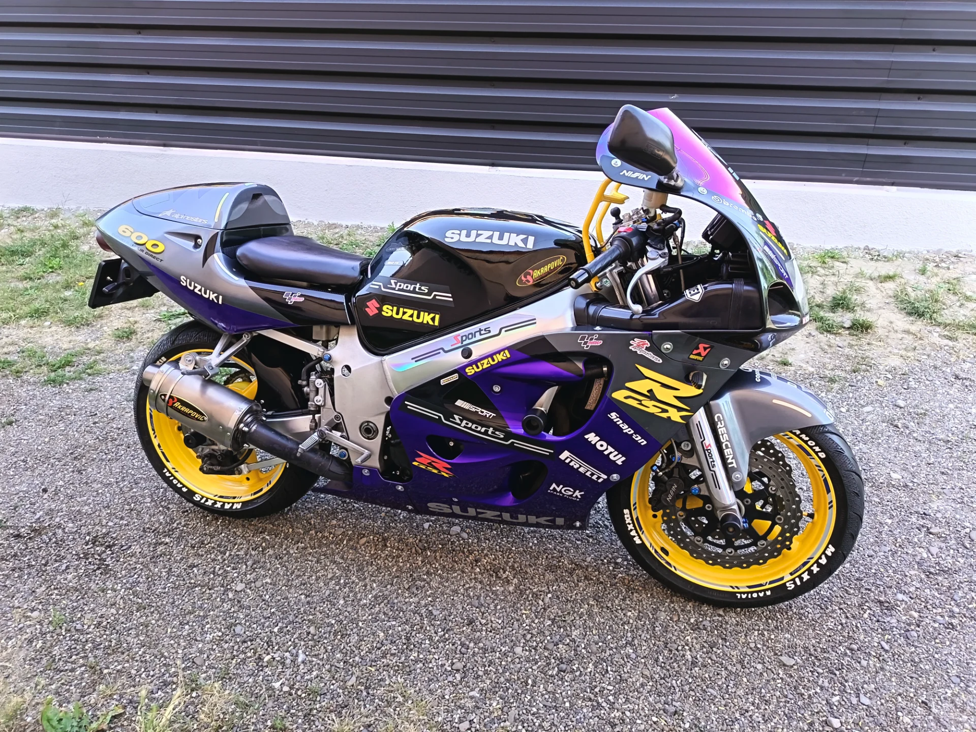 SUZUKI GSXR 600 ! stare FOARTE BUNA – fotografia 4 din 8