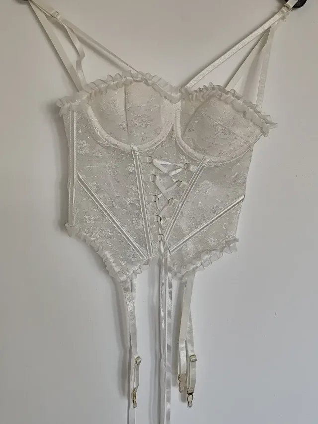 corset cu portjartier – Alexandria, Teleorman