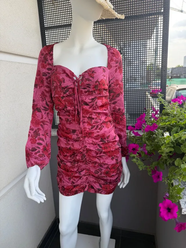 Rochie scurta . – Giroc, Timiș