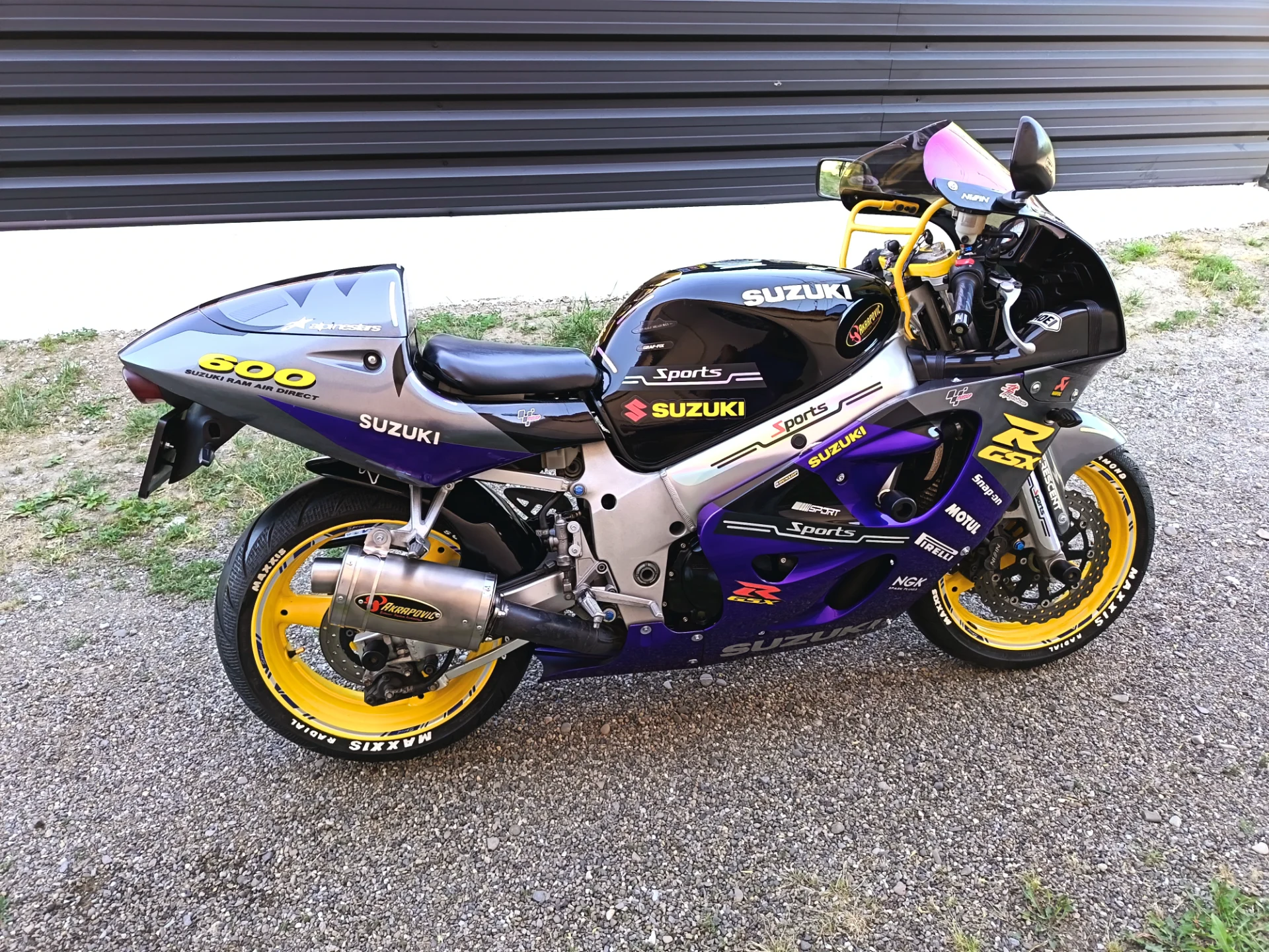 SUZUKI GSXR 600 ! stare FOARTE BUNA – fotografia 3 din 8
