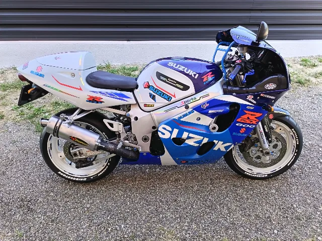 SUZUKI GSXR 600 ! ca NOU – Bacau, Bacău
