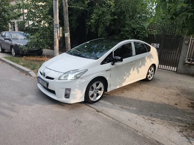 toyota prius gpl – fotografia 2 din 8