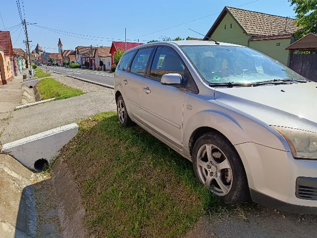 Ford focus an 2007 – fotografia 6 din 7