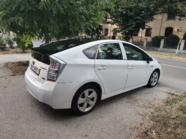 toyota prius gpl – fotografia 3 din 8