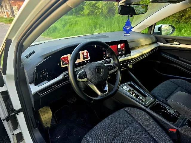vw Golf 8 diesel 2.0 – fotografia 4 din 6