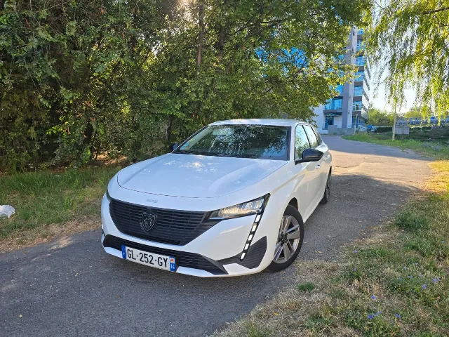 Peugeot 308.diesel 1.5 – fotografia 6 din 7