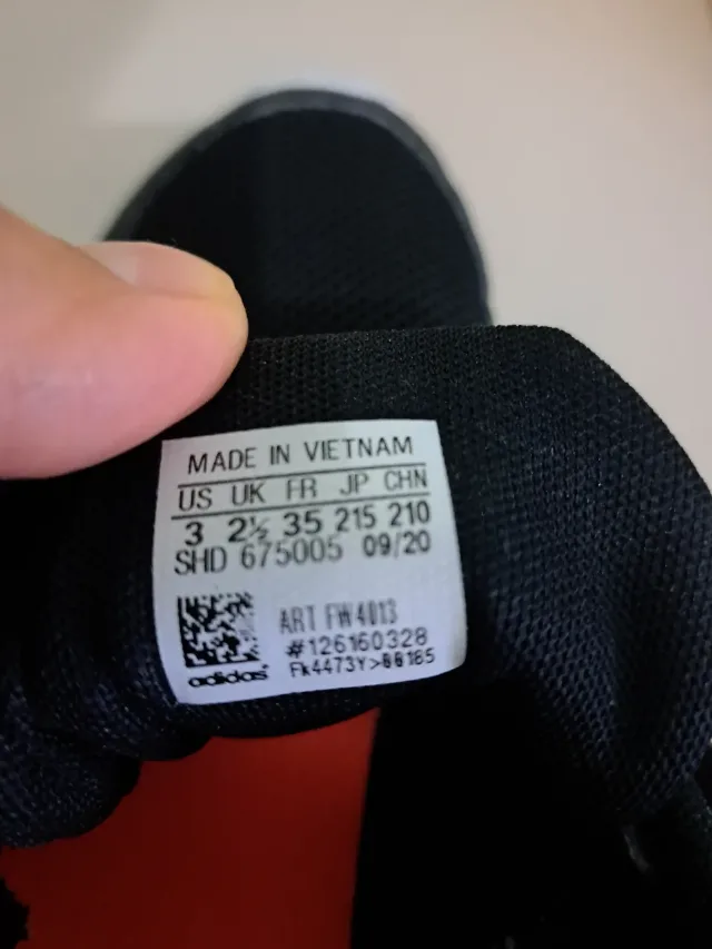 incaltaminte sport Adidas – fotografia 6 din 8