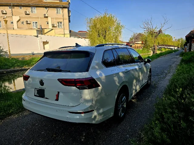 vw Golf 8 diesel 2.0 – fotografia 6 din 6