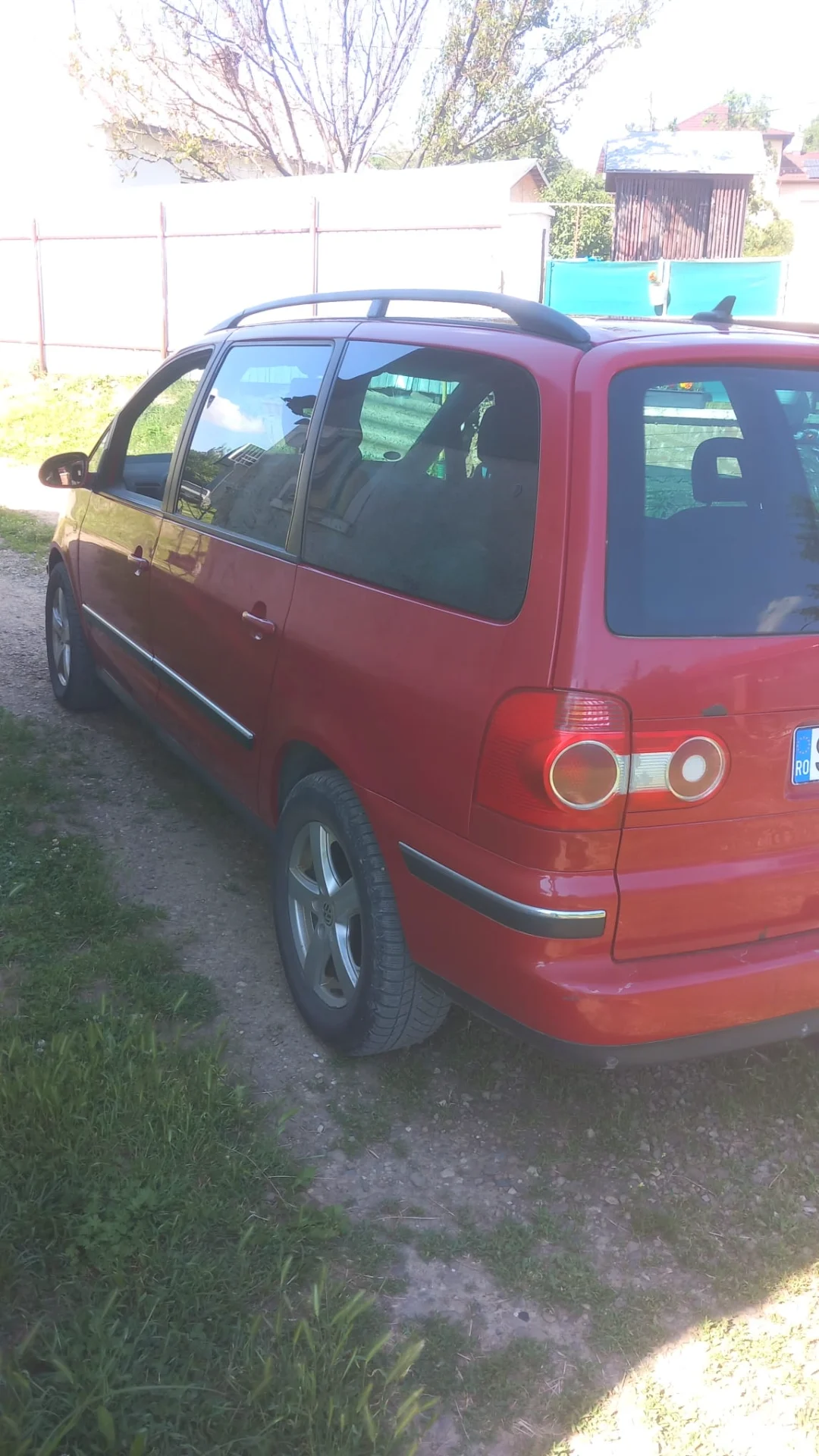 Vând Volkswagen Sharan – fotografia 3 din 3