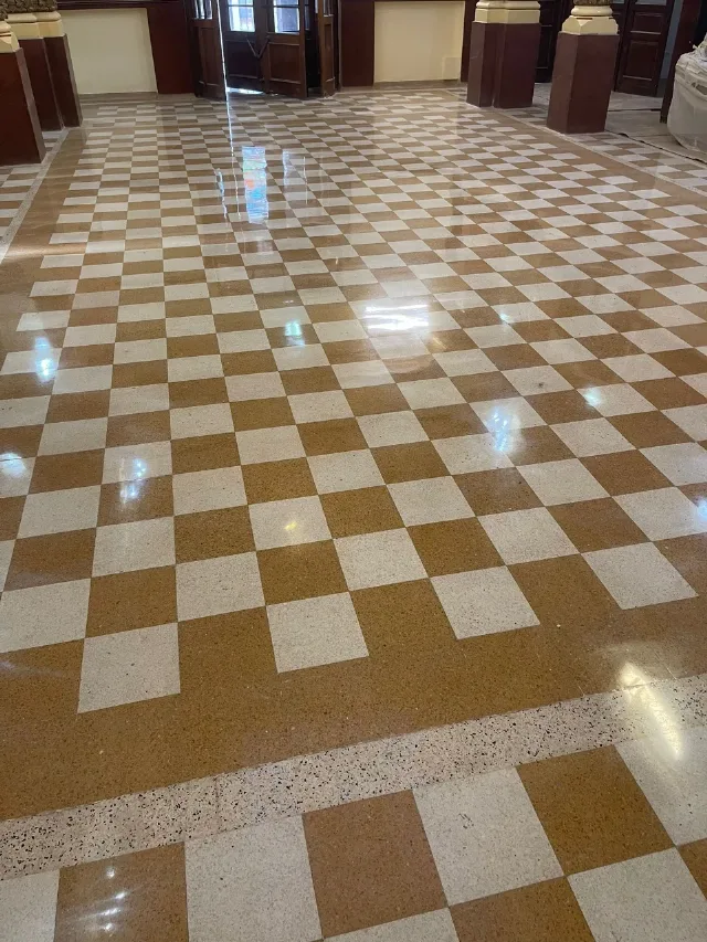 șlefuire și lustruire marmură.granit, travertin,mozaic. – fotografia 3 din 8