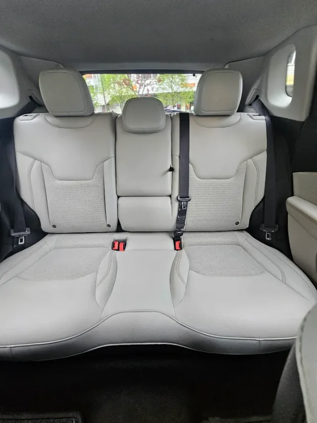 Jeep Compass 2.0, 4X4, 170cp – fotografia 2 din 8