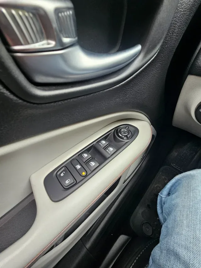 Jeep Compass 2.0, 4X4, 170cp – fotografia 7 din 8