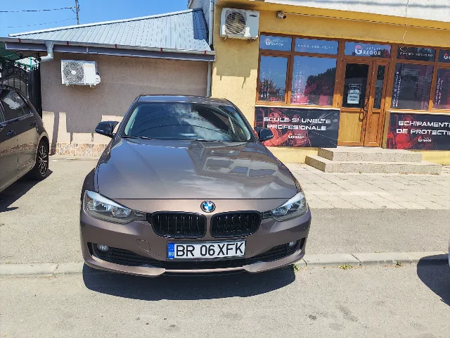 BMW seria 3 f30 – fotografia 2 din 4