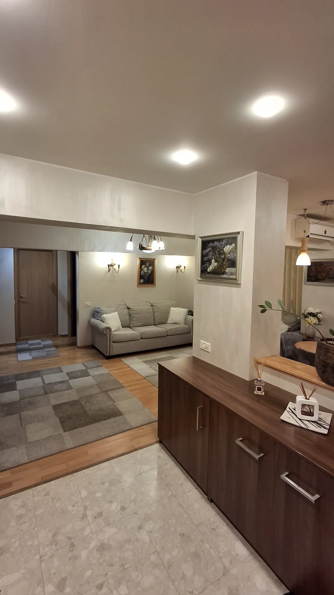 Vând apartament cu doua camere Soseaua Mihai Bravu – Sector 3, București