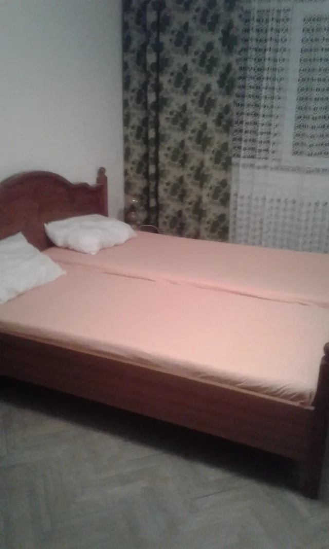 Persoana fizica inchiriez apartament 2 camere in Tudor Vladimirescu – fotografia 2 din 8