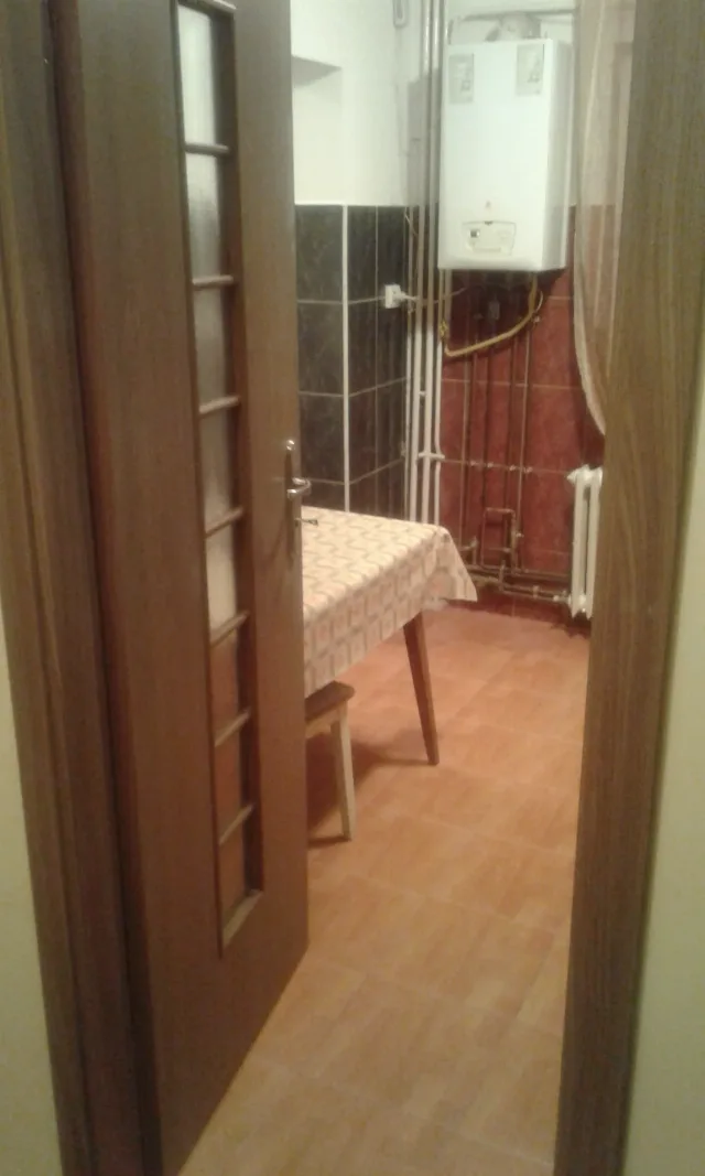 Persoana fizica inchiriez apartament 2 camere in Tudor Vladimirescu – fotografia 6 din 8