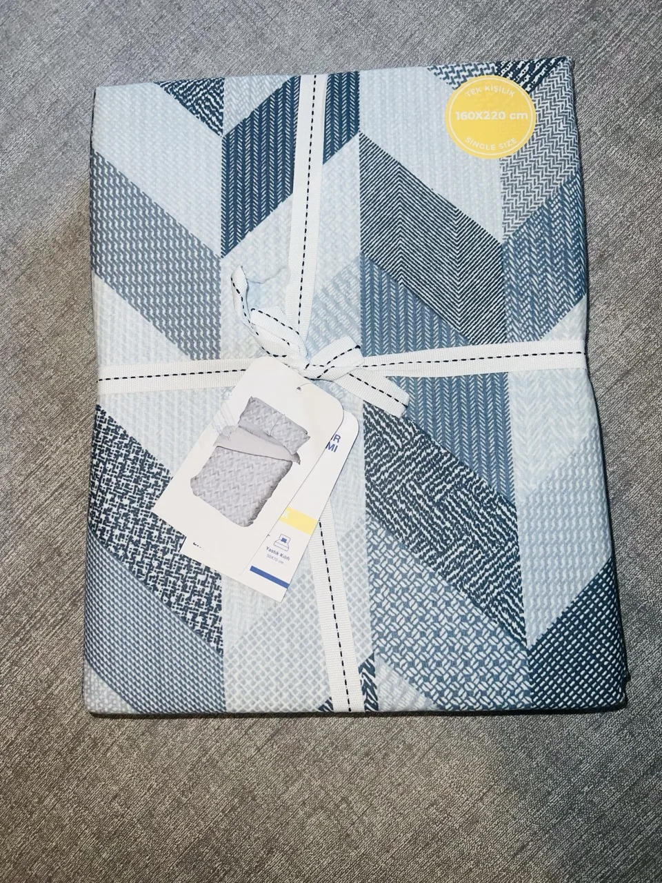 Lenjerie de pat set complet English home – Sector 6, București