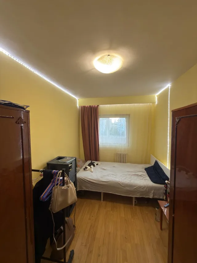 Vând apartament cu 3 camere – fotografia 4 din 8