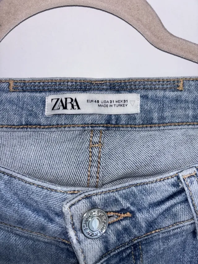 Blugi bărbați ZARA Distressed Mărimea 40– Ca noi! 🔥 – fotografia 2 din 6