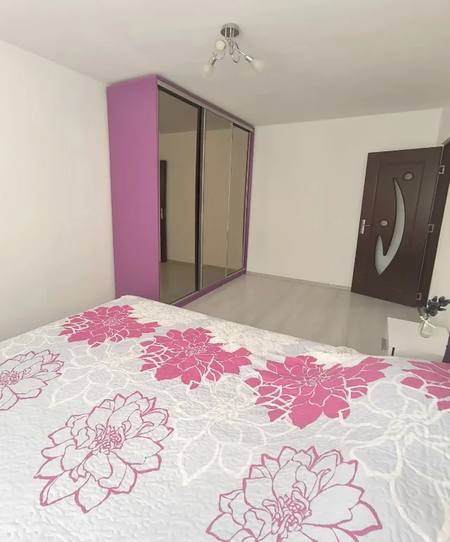 Închiriere apartament 3 camere – zona Astra, Berzei. – fotografia 5 din 8