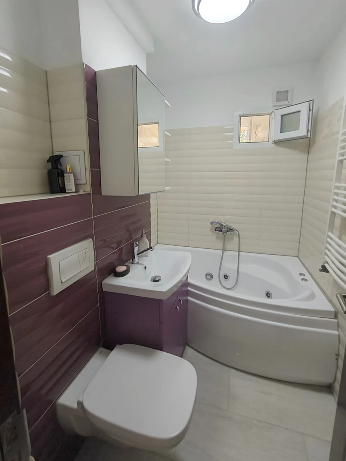 Închiriere apartament 3 camere – zona Astra, Berzei. – fotografia 6 din 8