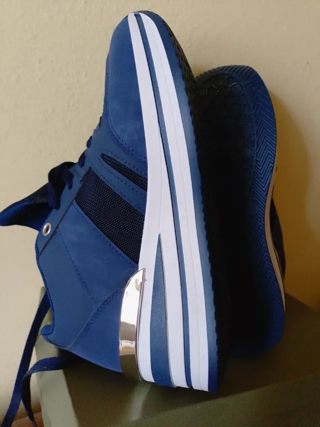 Trei perechi adidași unisex – fotografia 2 din 6
