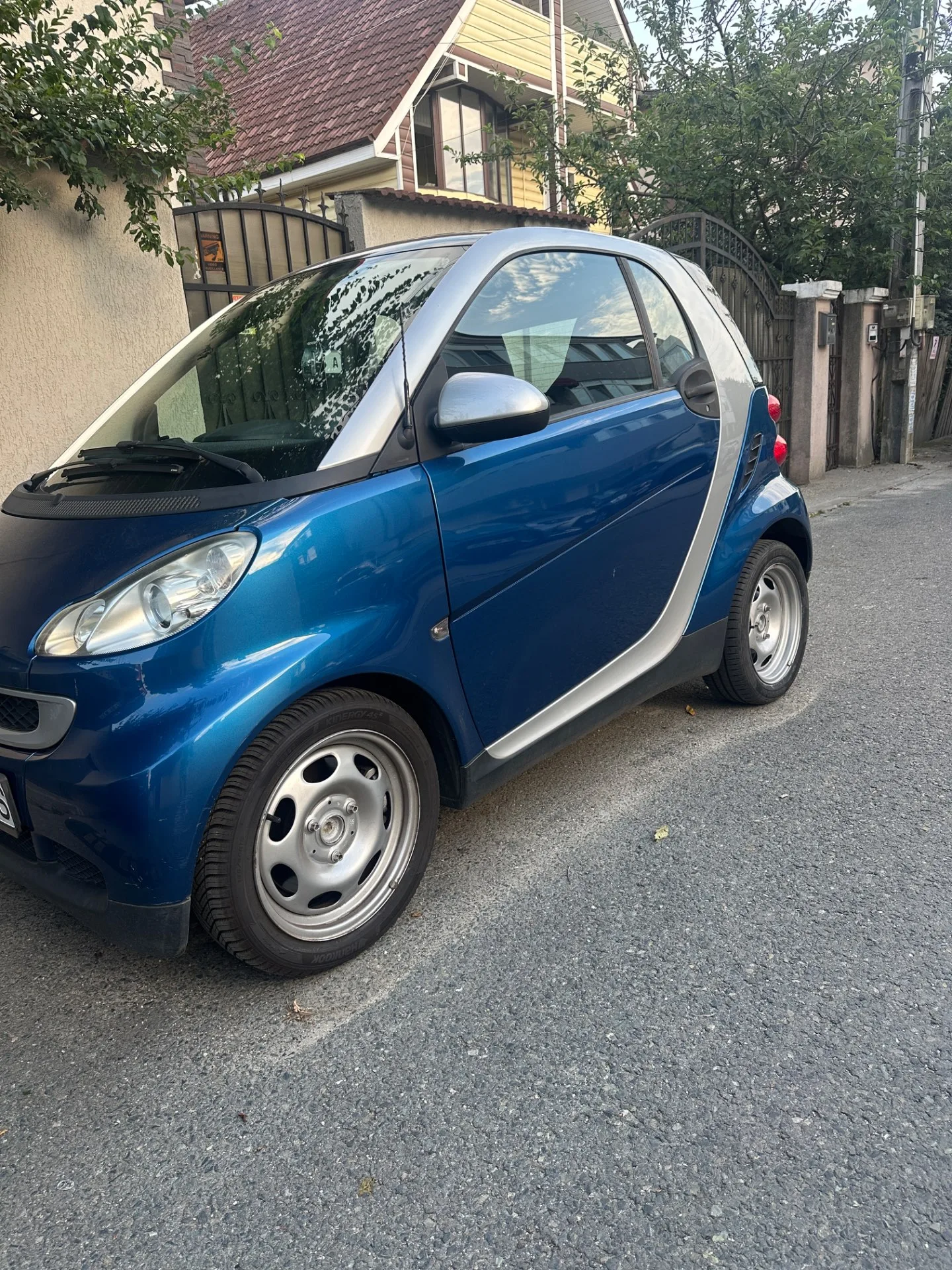 Smart fortwo din 2008 – fotografia 1 din 7