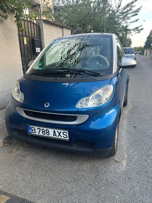 Smart fortwo din 2008 – fotografia 4 din 7