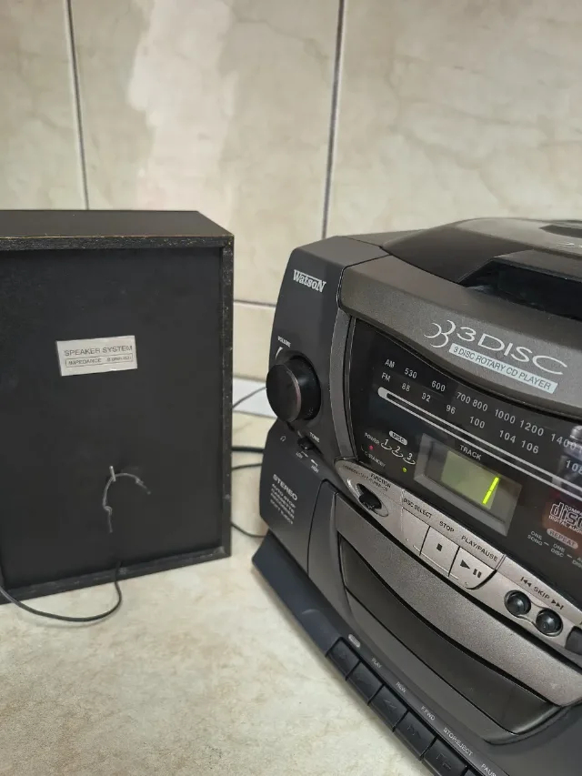 Combină audio vintage Watson CO 6530 – 3 CD-uri, Casetofon și Radio AM/FM – fotografia 5 din 8