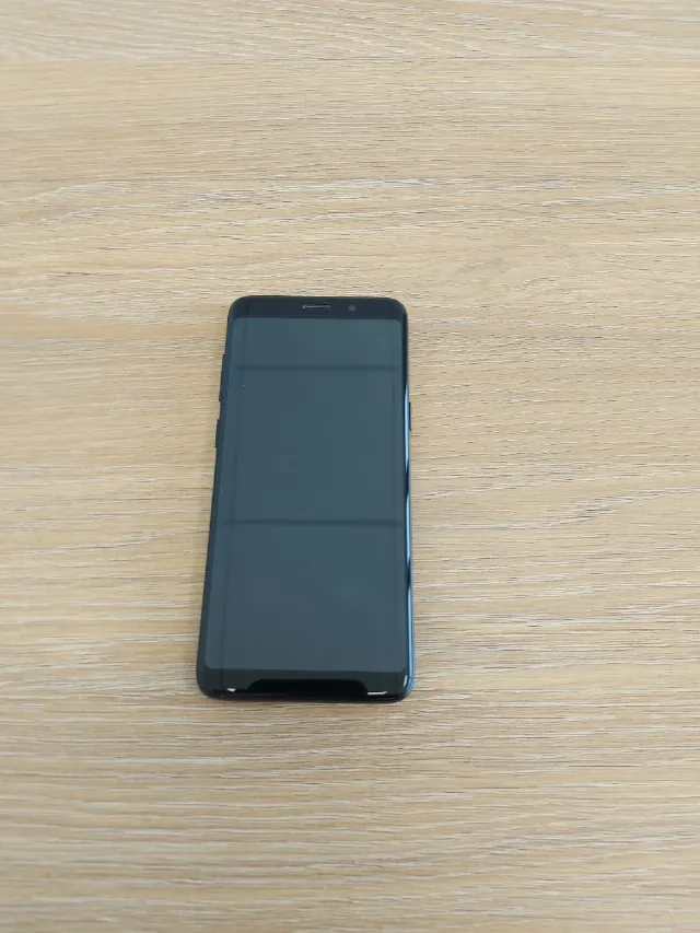 vînd samsung galaxi S9+ pentru piese – fotografia 2 din 5