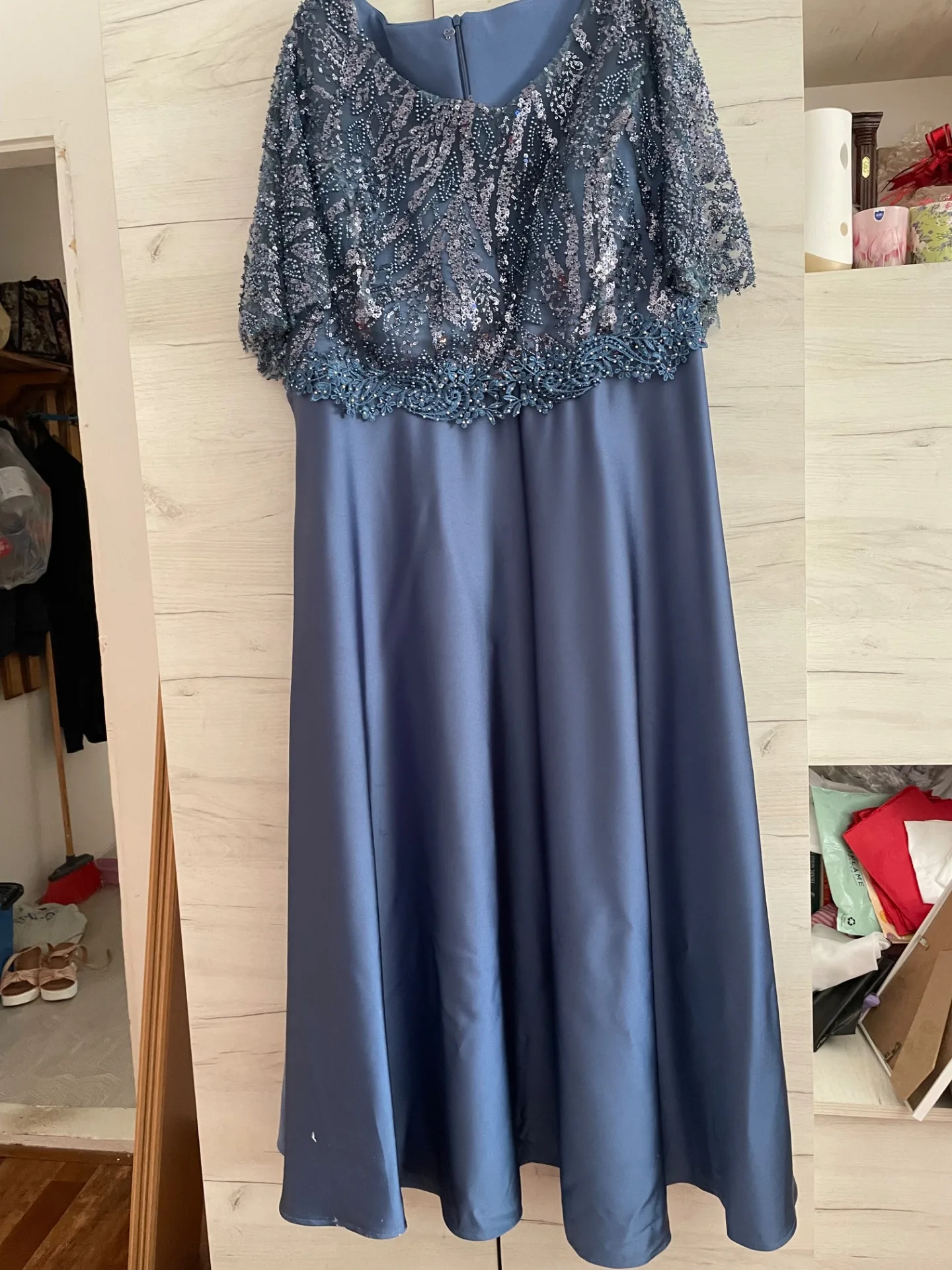 Vind Rochie de gală – fotografia 1 din 3