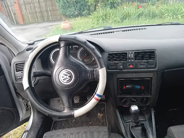 2001 Volkswagen bora pe gaz – fotografia 2 din 4